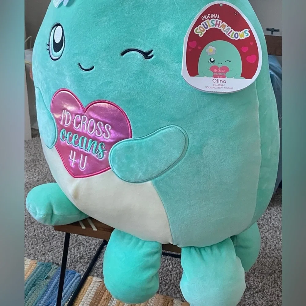 •NWT•Squishmallows Official Kellytoy Valentines Squad ‘22- Olina the Octopus 16”